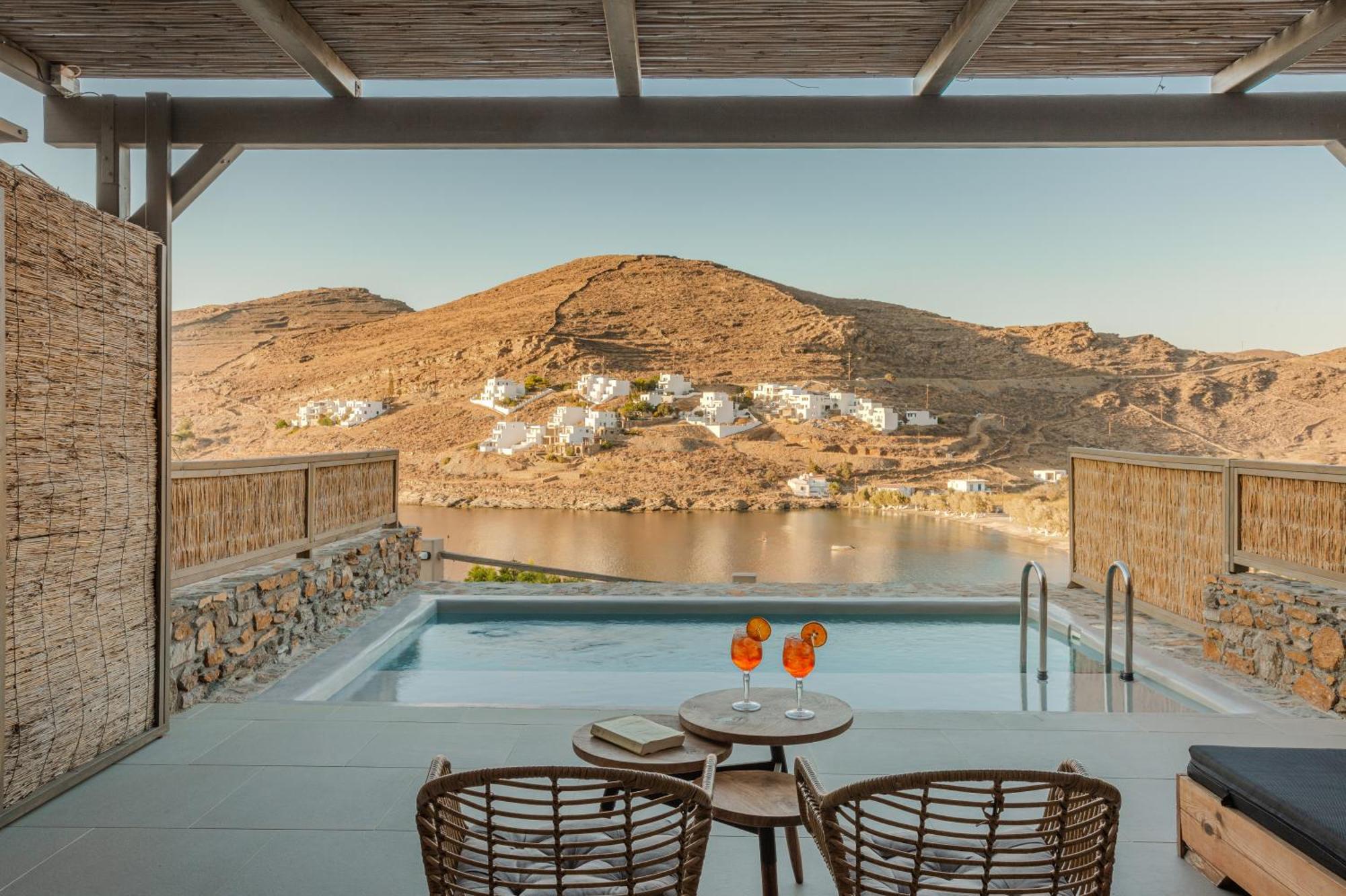 Amal Kythnos Suites 外观 照片