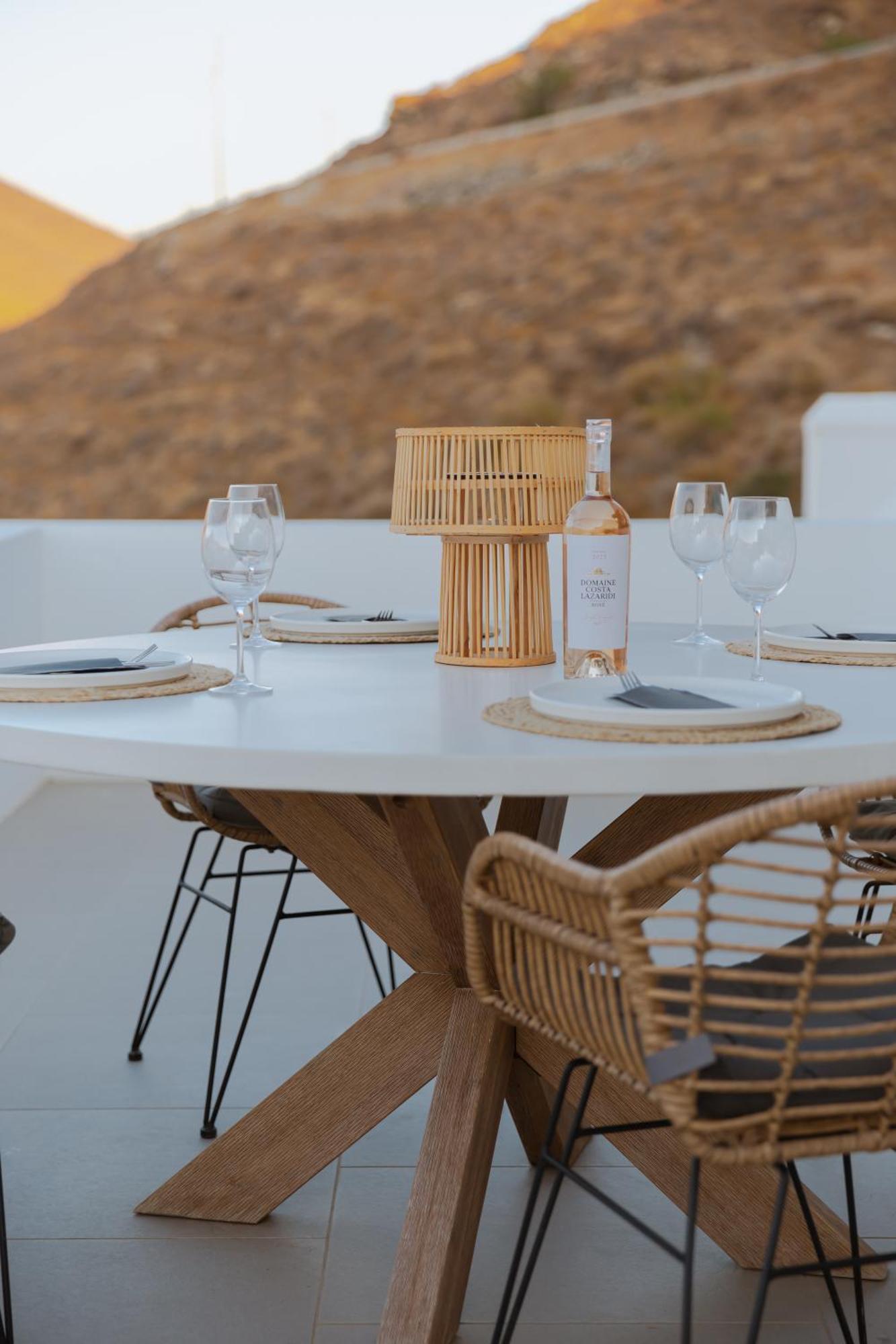 Amal Kythnos Suites 外观 照片