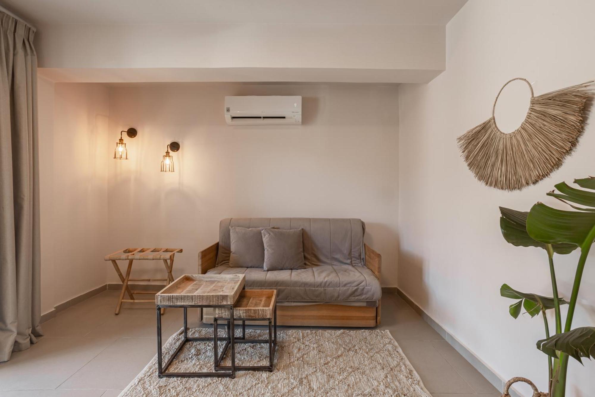 Amal Kythnos Suites 外观 照片