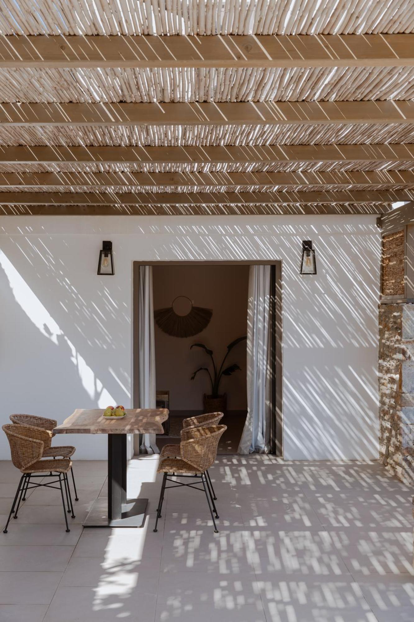 Amal Kythnos Suites 外观 照片