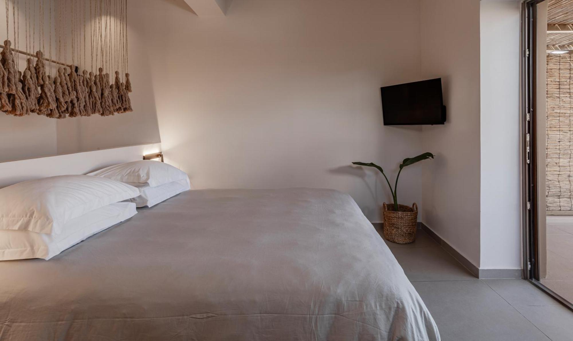 Amal Kythnos Suites 外观 照片